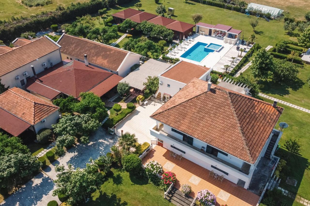 Christopher'S Apartments Ulcinj Eksteriør bilde