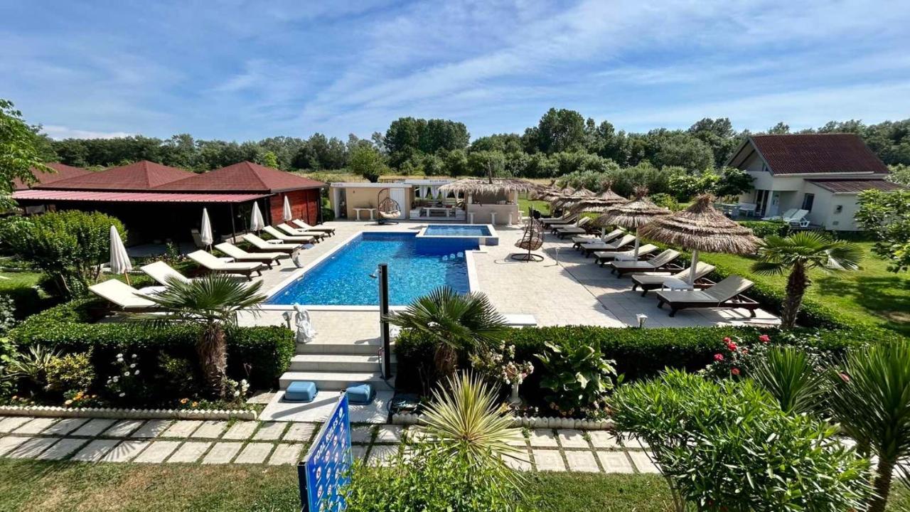 Christopher'S Apartments Ulcinj Eksteriør bilde